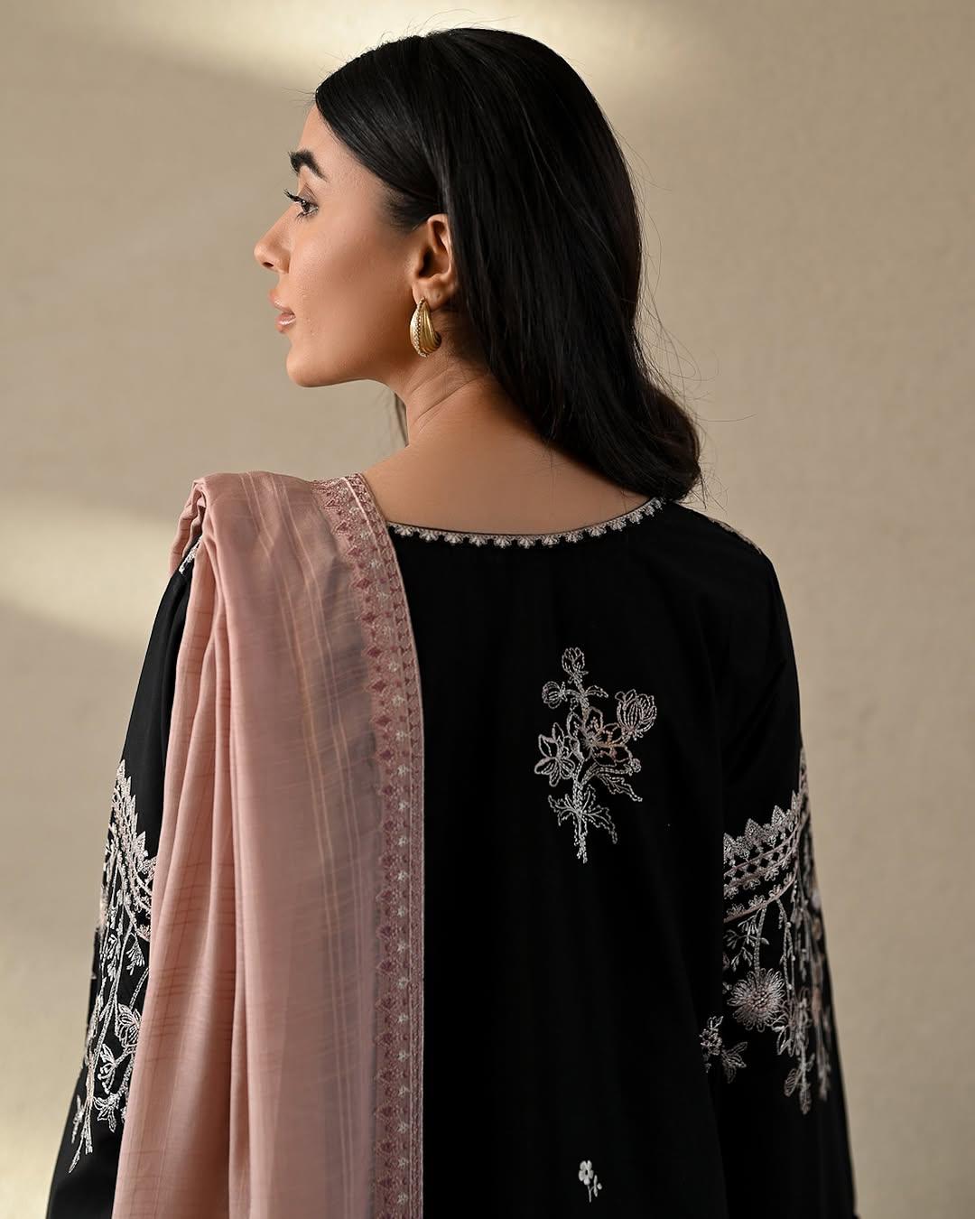 ZAIB LUXURY  CO-ORD SET WITH PLAZO