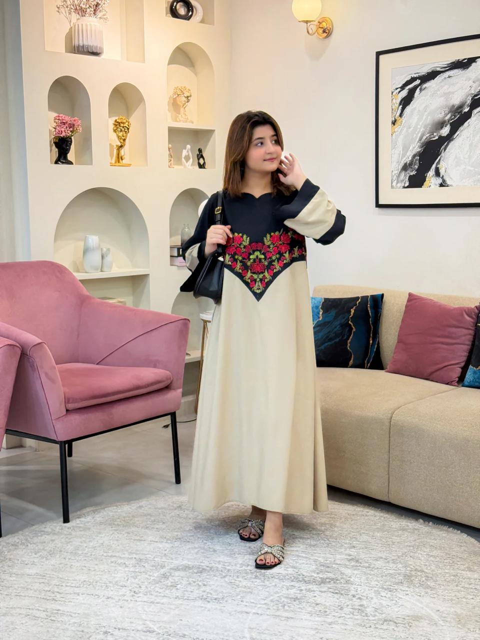 CYRA MAXI
