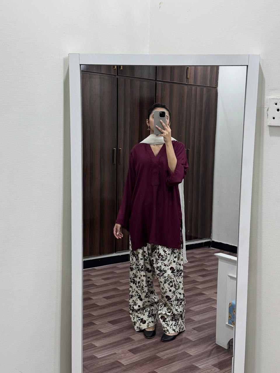 EAST SET ( FARSHI SHALWAR )