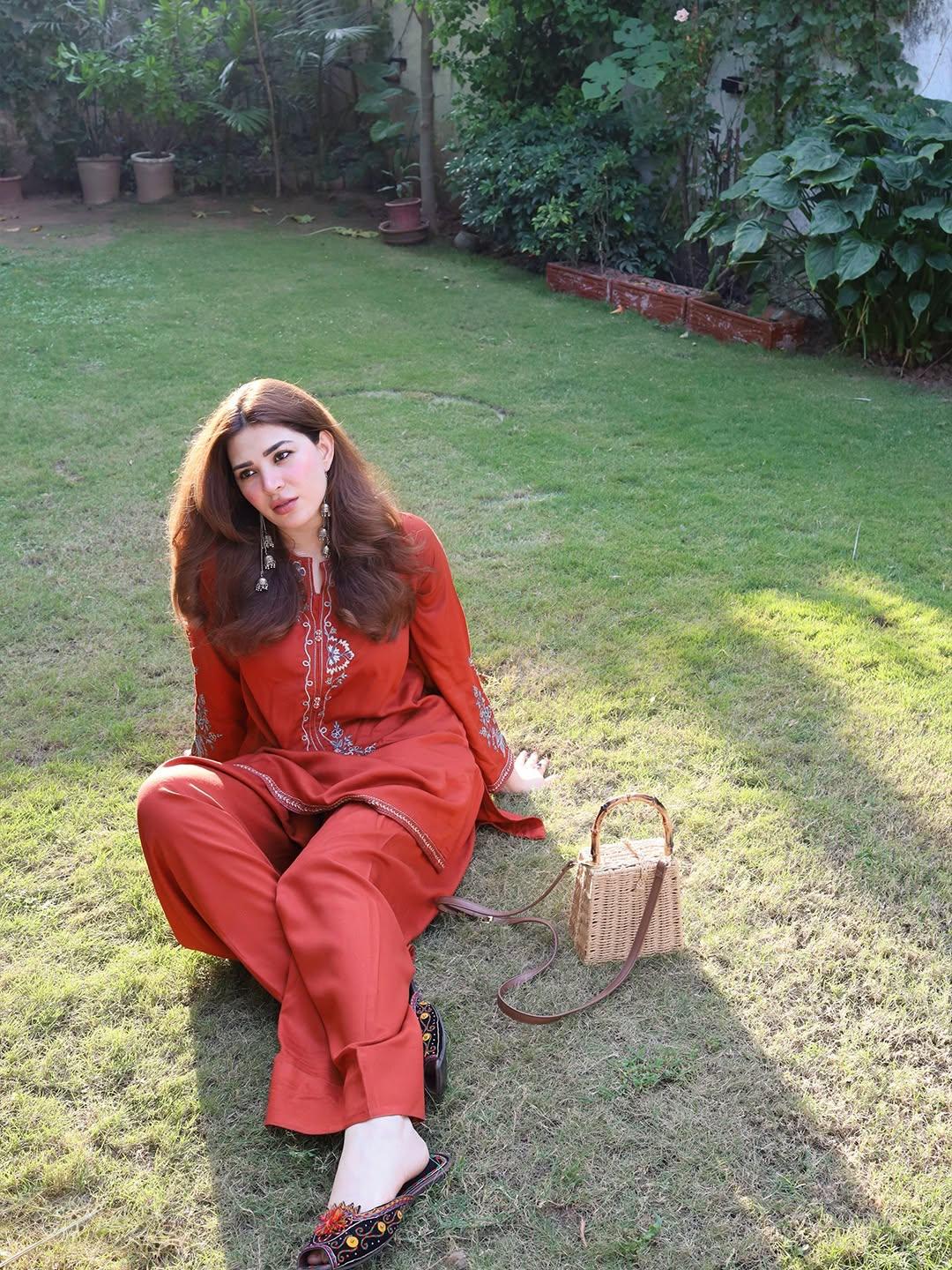 KHADDAR EMB SET