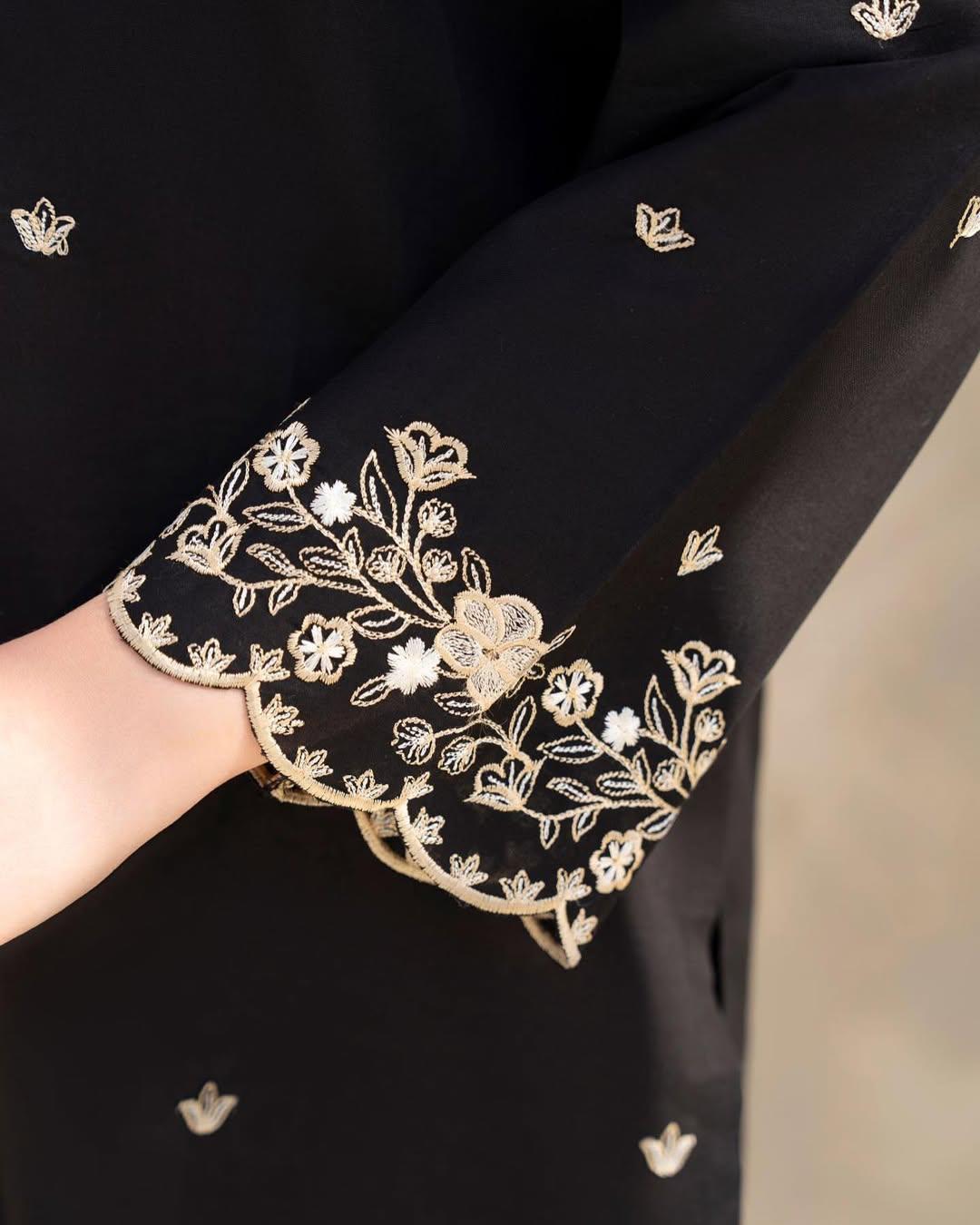 BLACK GULAB EMB 2PC SET